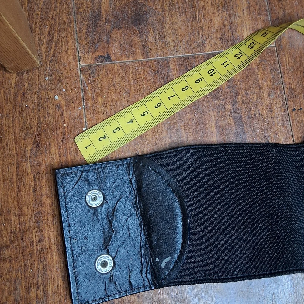 Vintage 1980s Black Bow Waist Belt – Wide Elastic Glam Statement Belt M/L - Picture 7 of 11